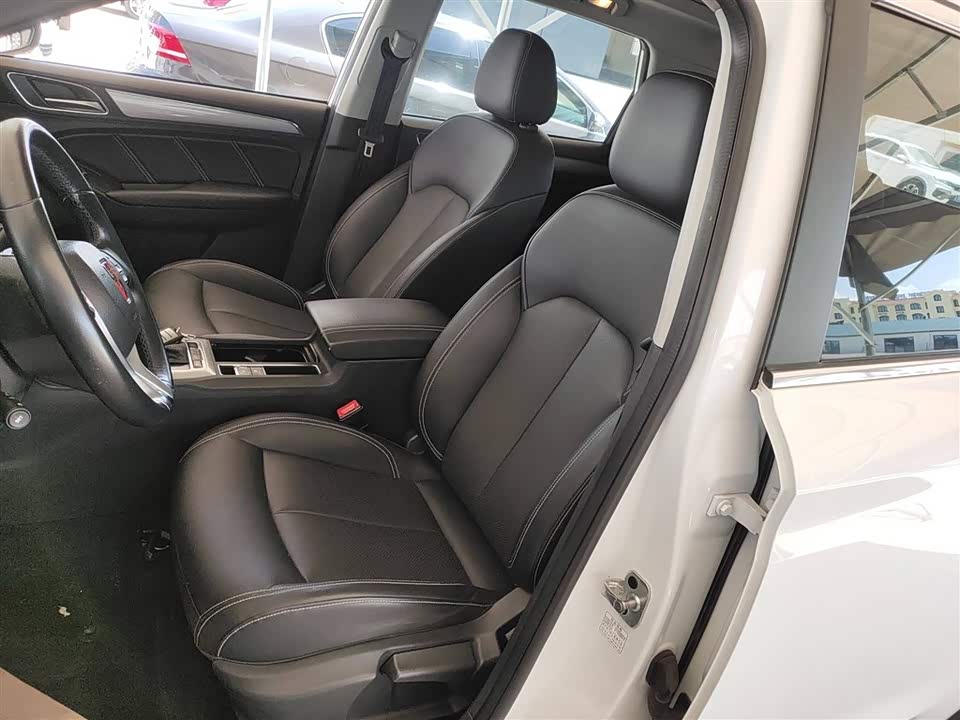 Roewe RX5 Roewe RX5