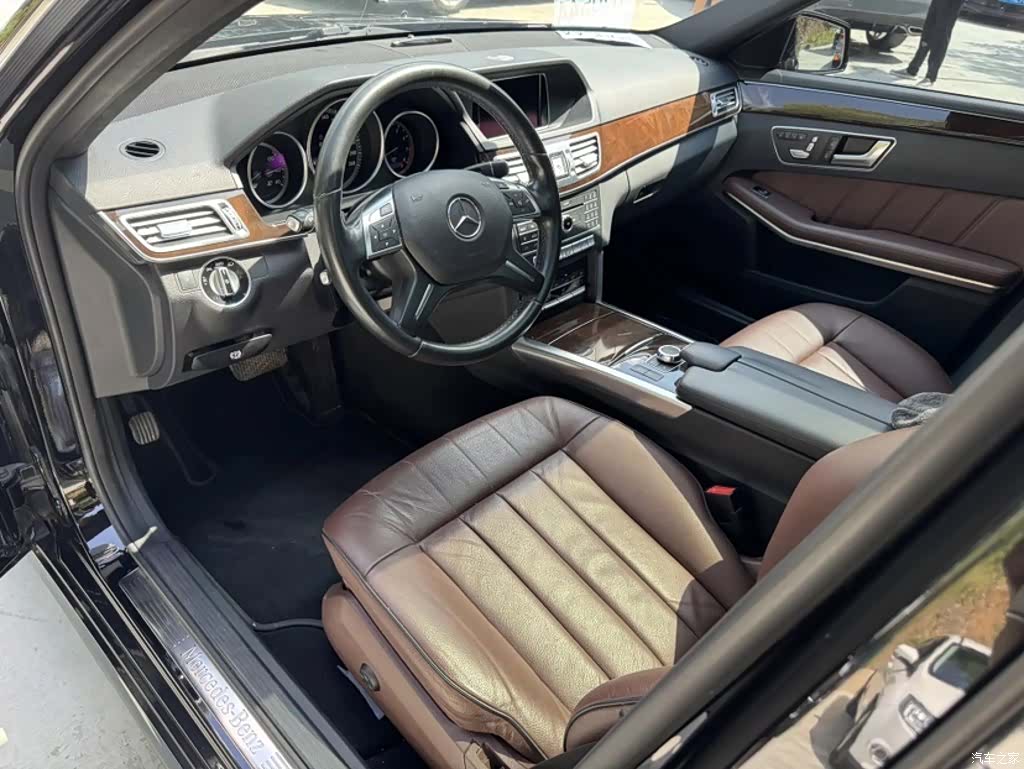 Mercedes-Benz E-Class, 2015 8