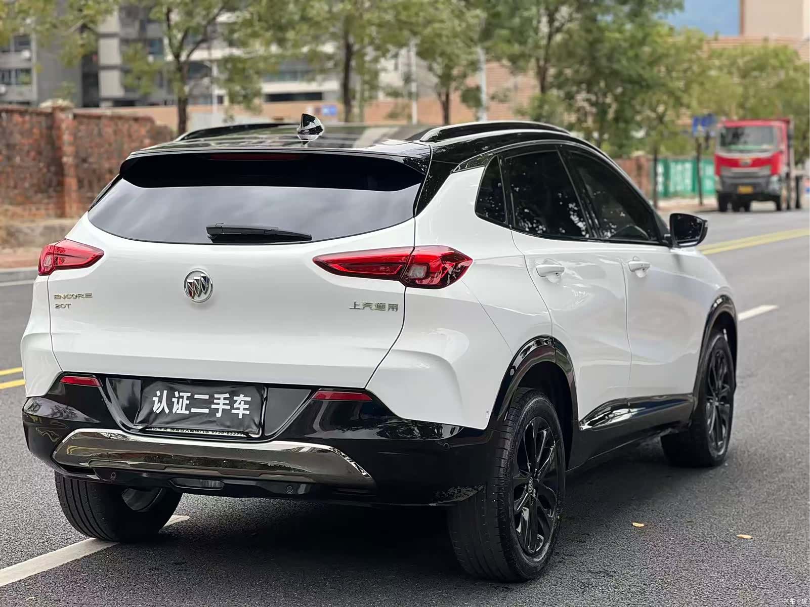 Buick Encore, 2020 4