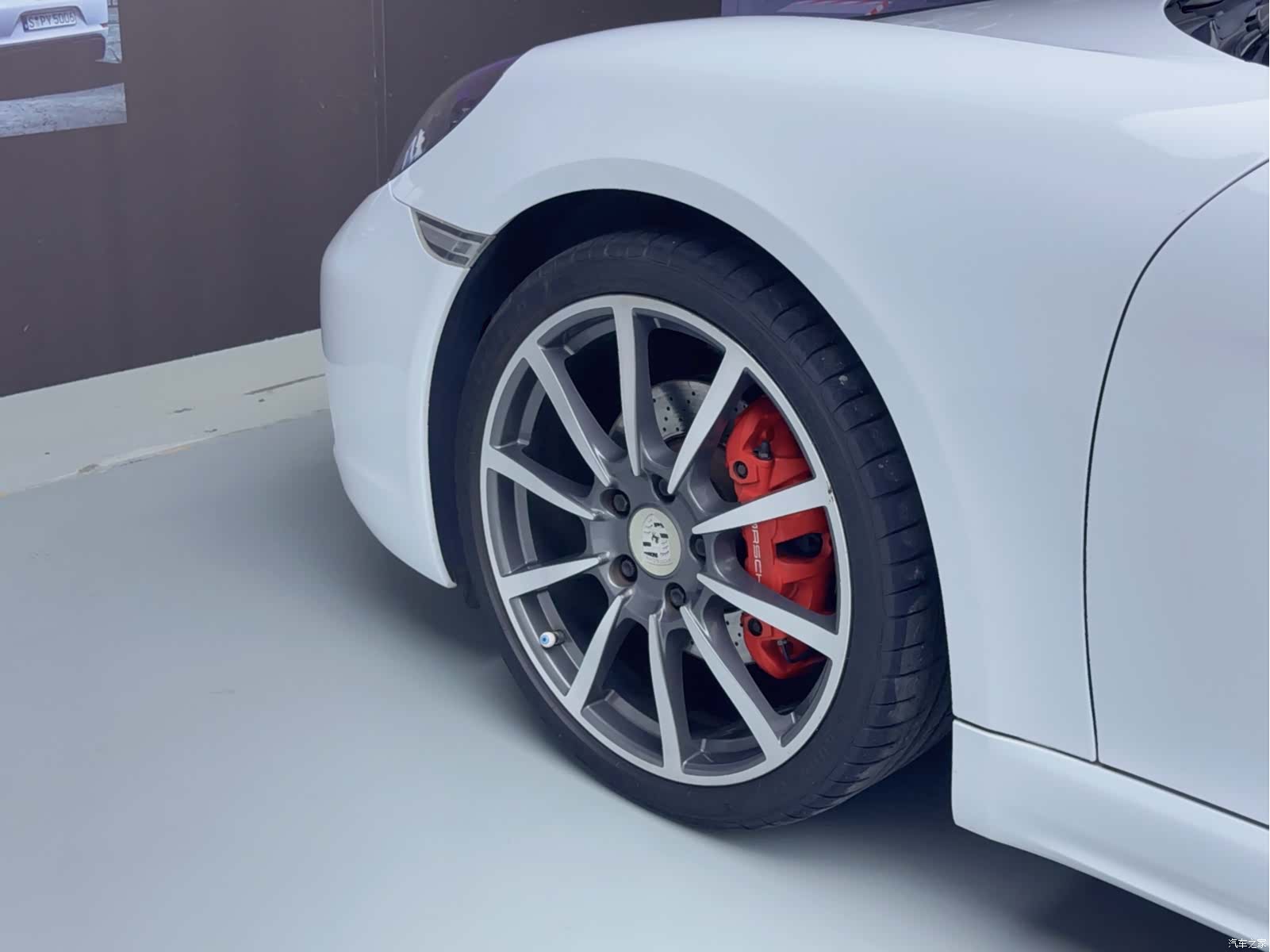 Porsche Cayman, 2018 9