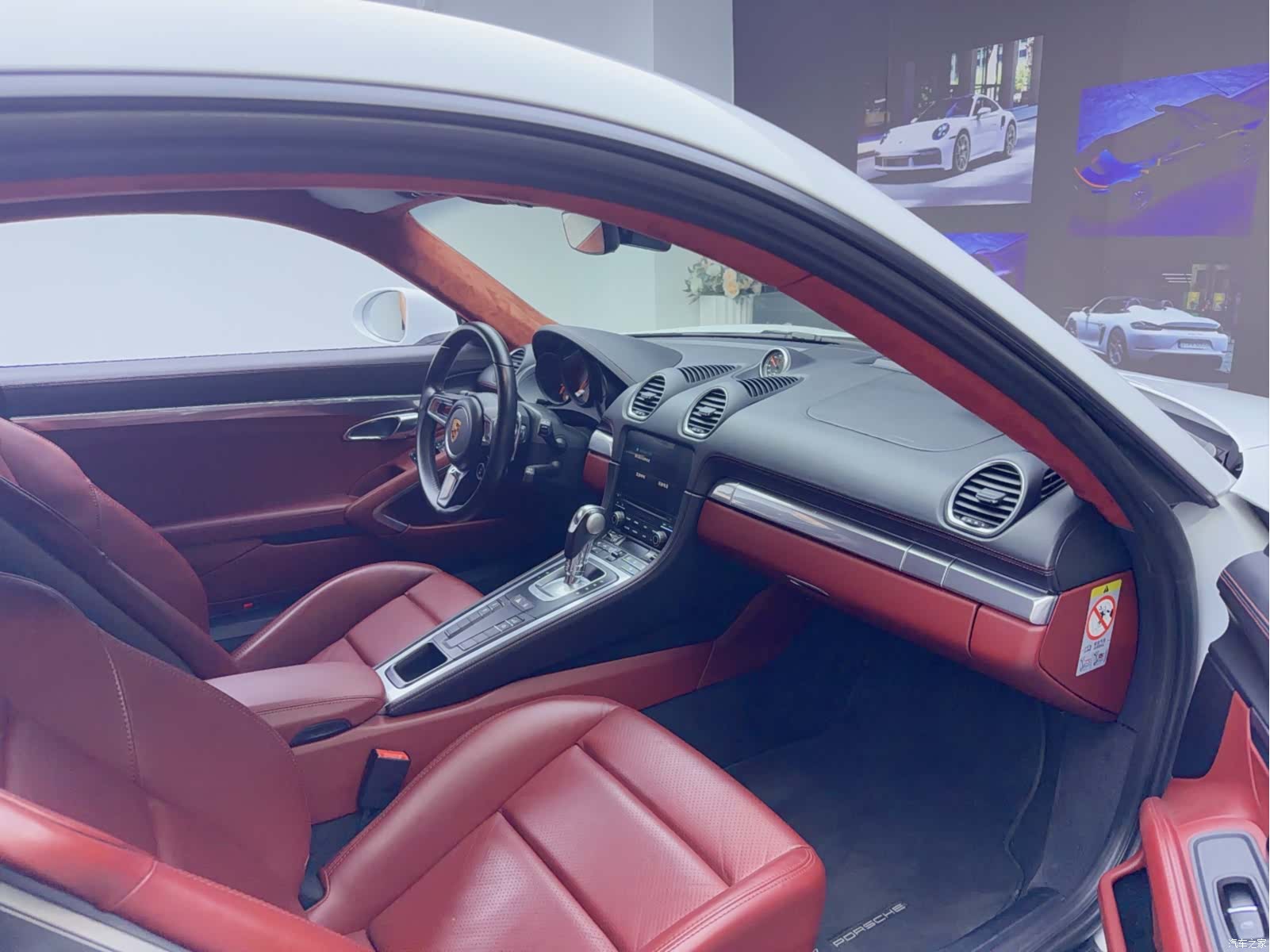 Porsche Cayman, 2018 6