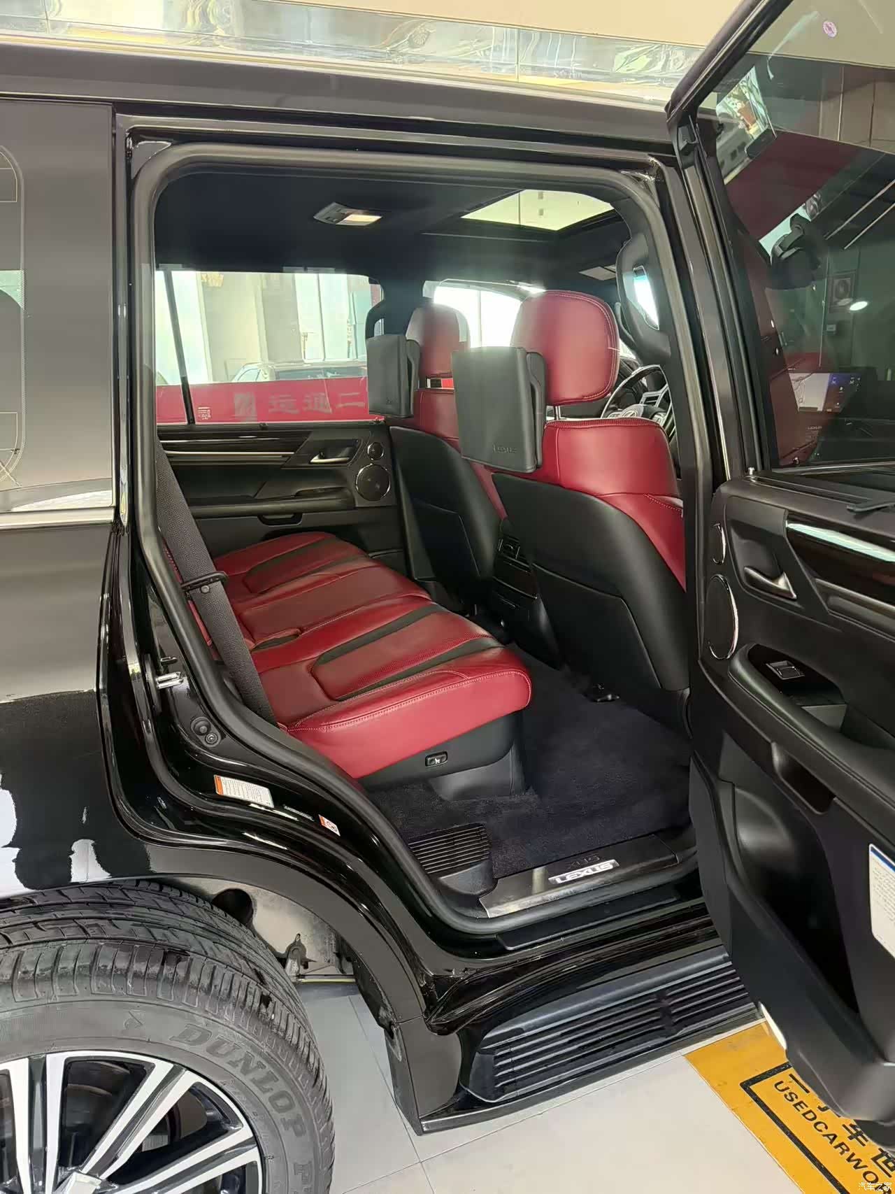 Lexus LX, 2019 19