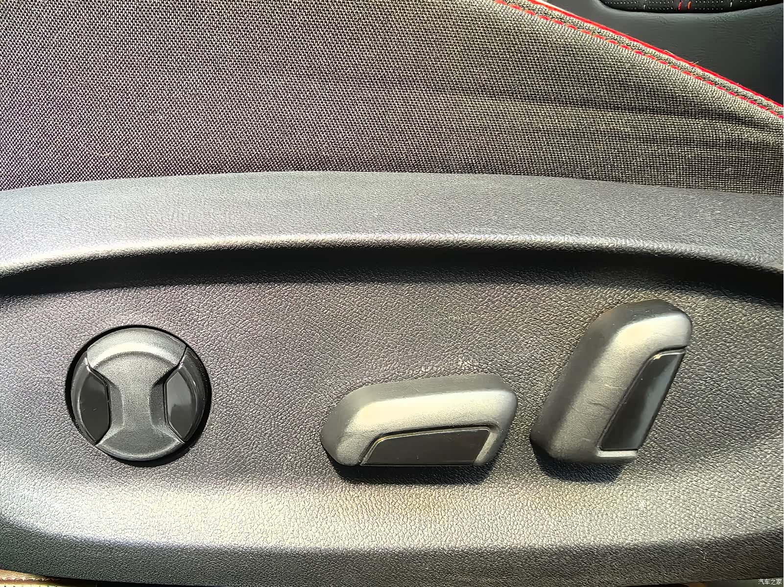 Volkswagen Lamando, 2023 12