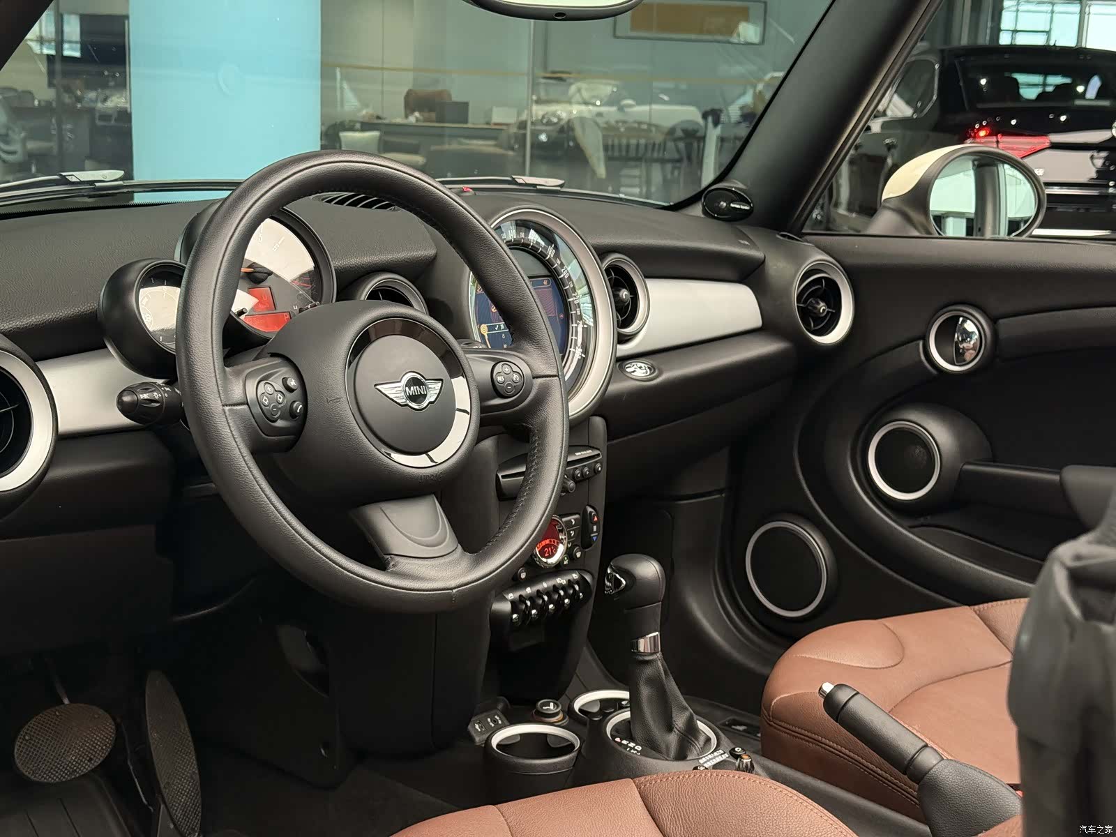 Mini Cooper, 2014 9