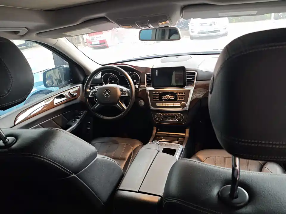 Mercedes-Benz GL grade