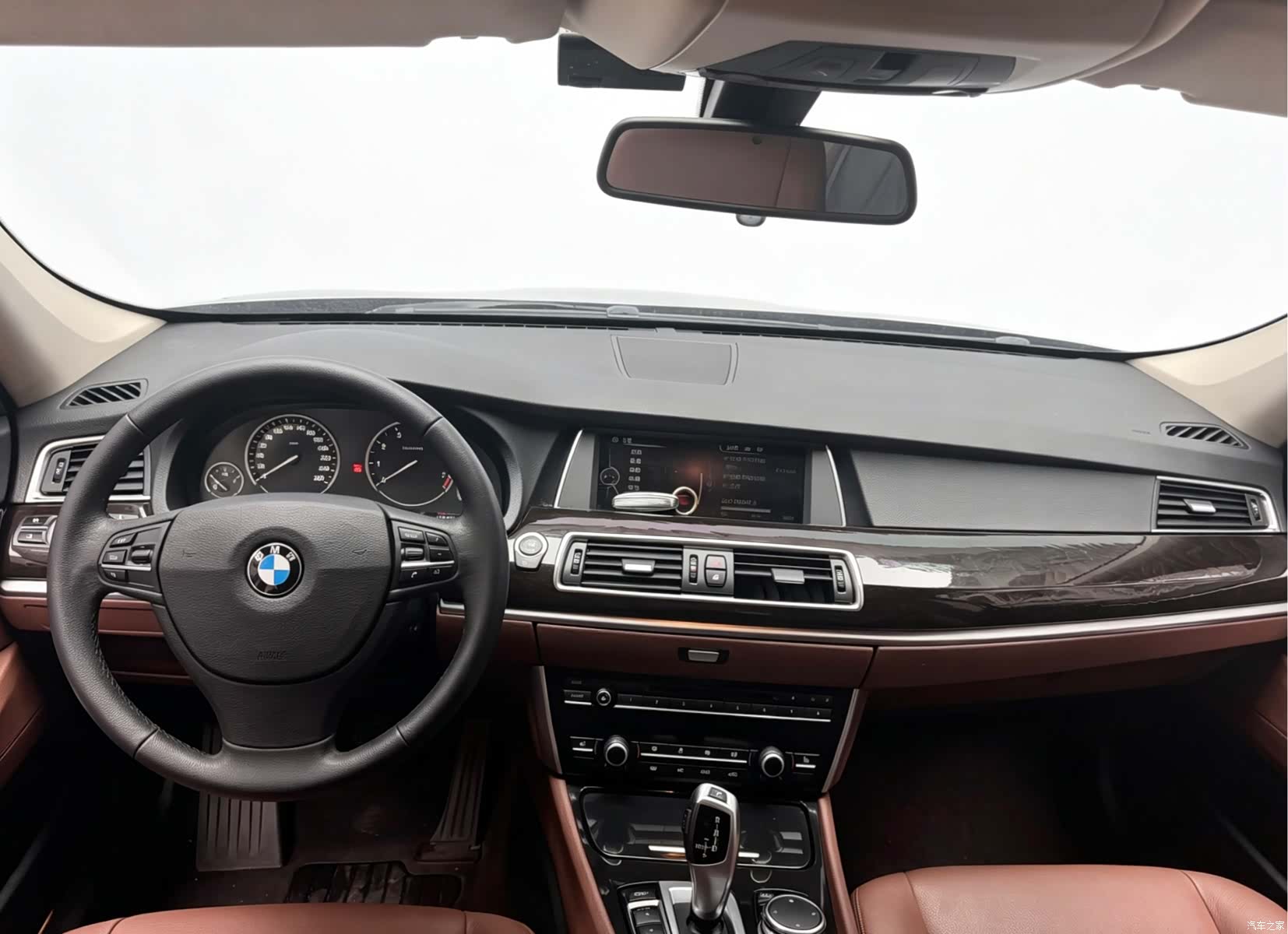 BMW 5 Series, 2016 все фото