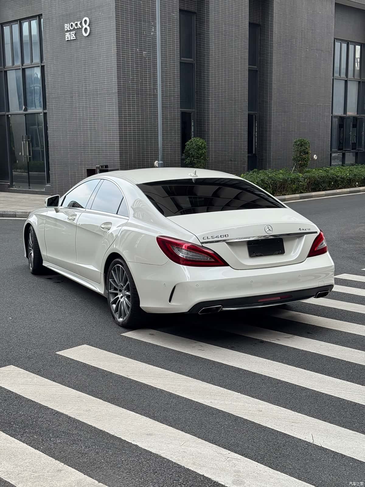 Mercedes-Benz CLS, 2016 4