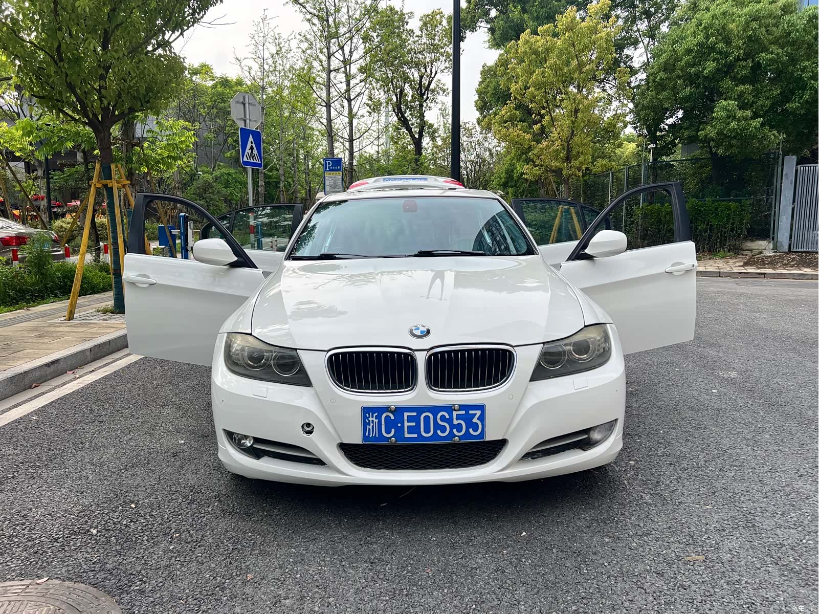 BMW 3 Series, 2012 22