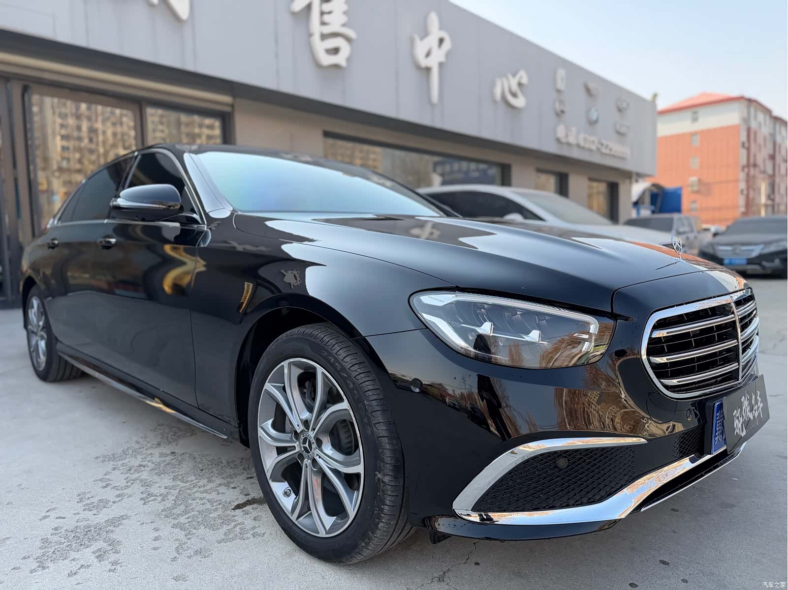 Mercedes-Benz E-Class, 2022 3