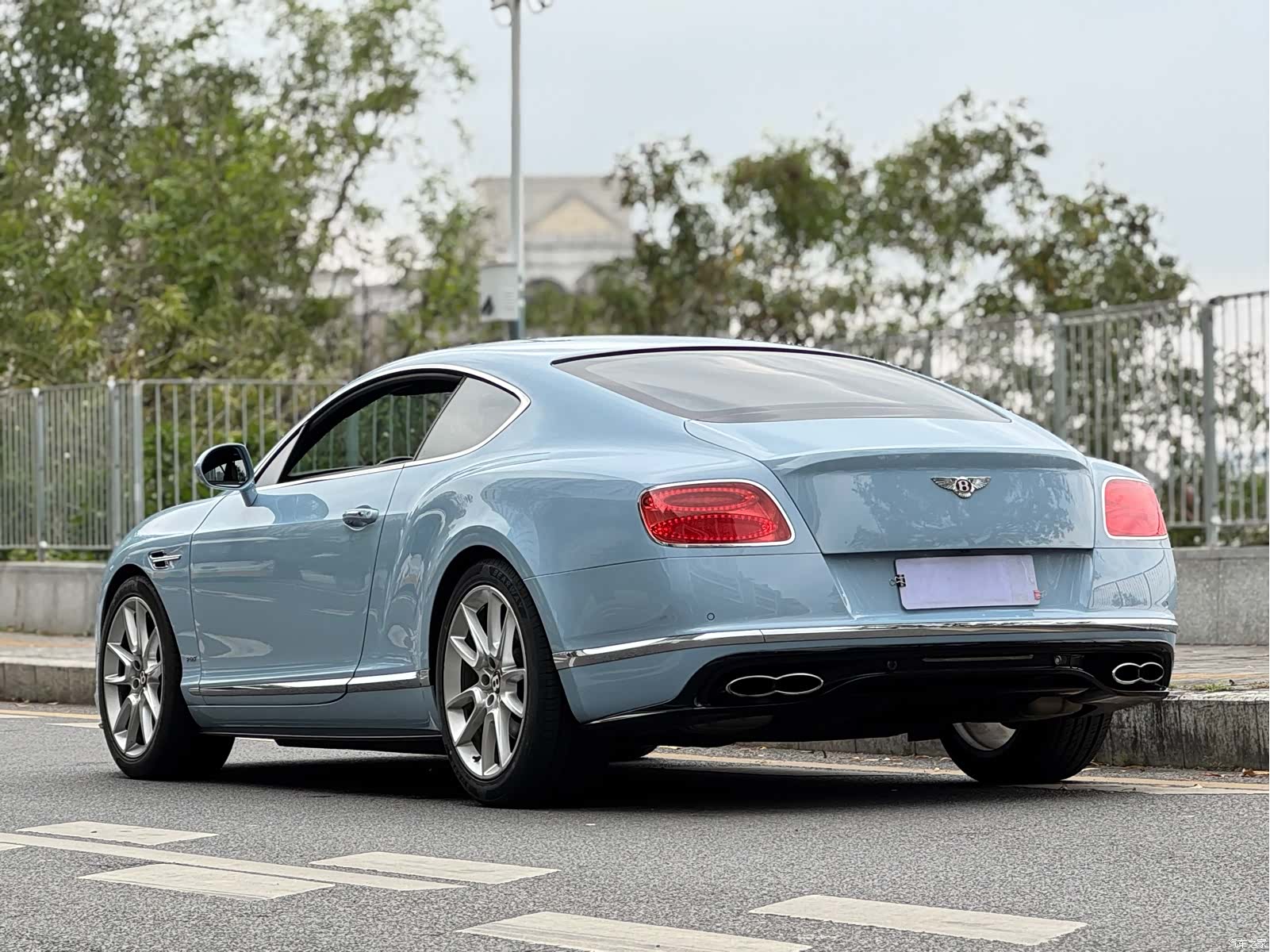 Bentley Continental GT, 2019 3