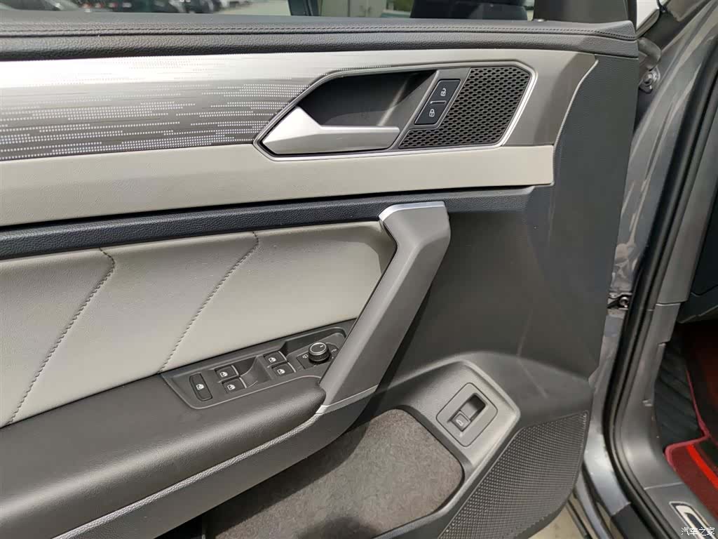 Volkswagen Tayron, 2023 16
