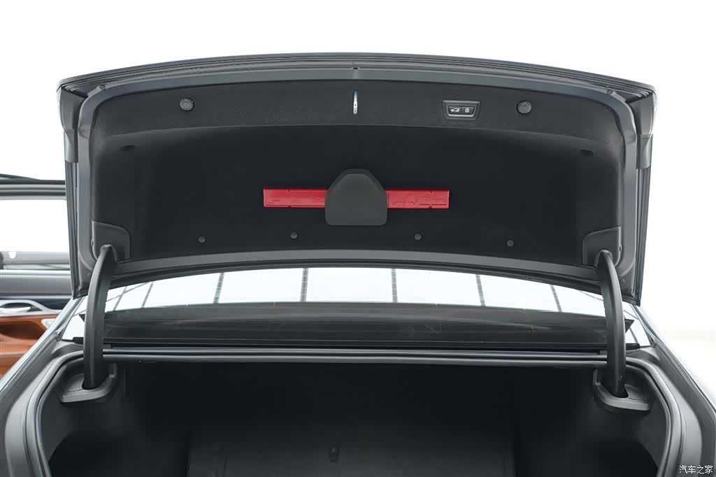 BMW 7 Series, 2019 27