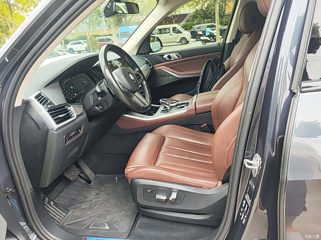 BMW X5, 2020 7