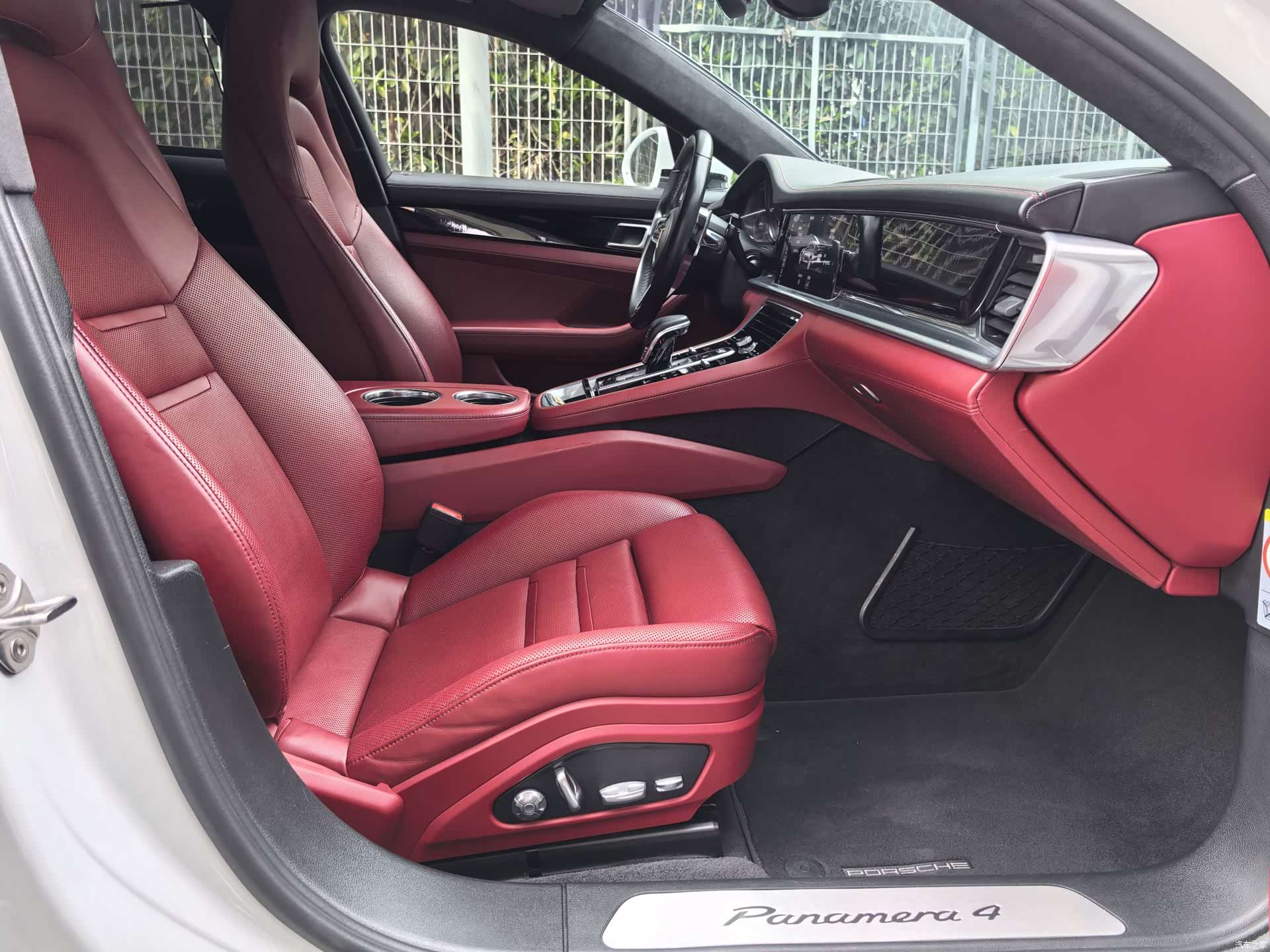 Porsche Panamera, 2019 11