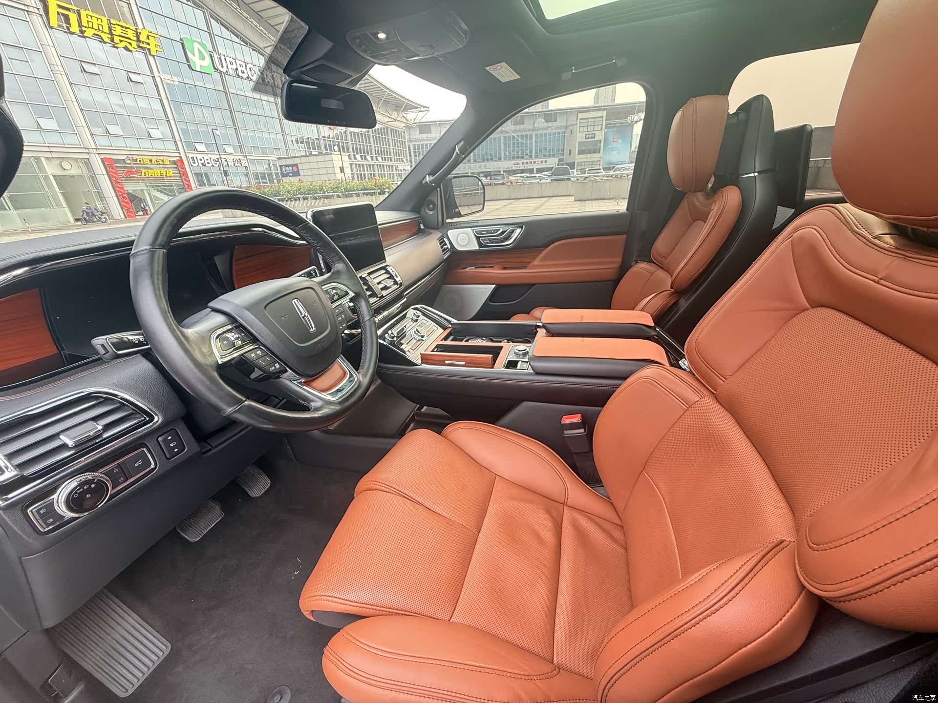 Lincoln Navigator, 2018 7