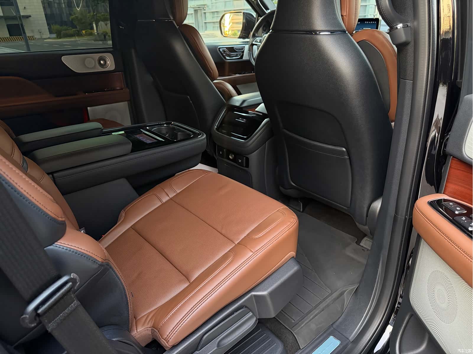 Lincoln Navigator, 2022 10