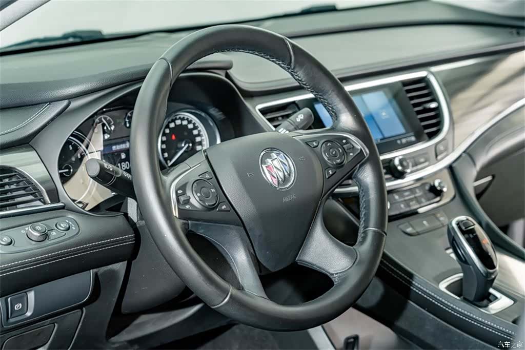 Buick LaCrosse, 2021 10