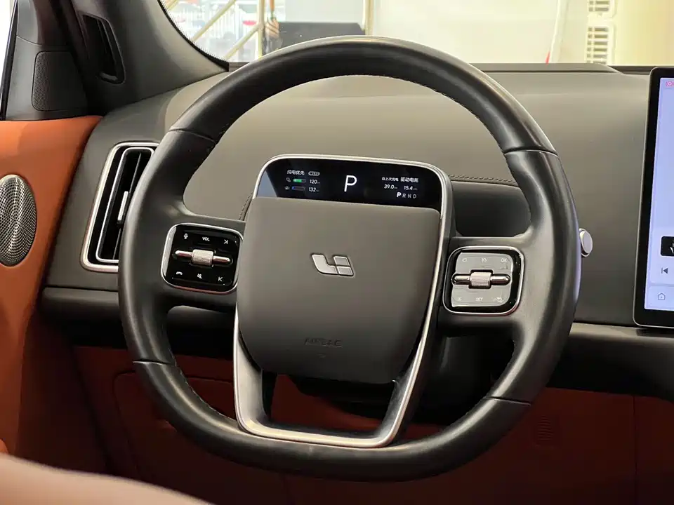 Li Auto Ideal L7