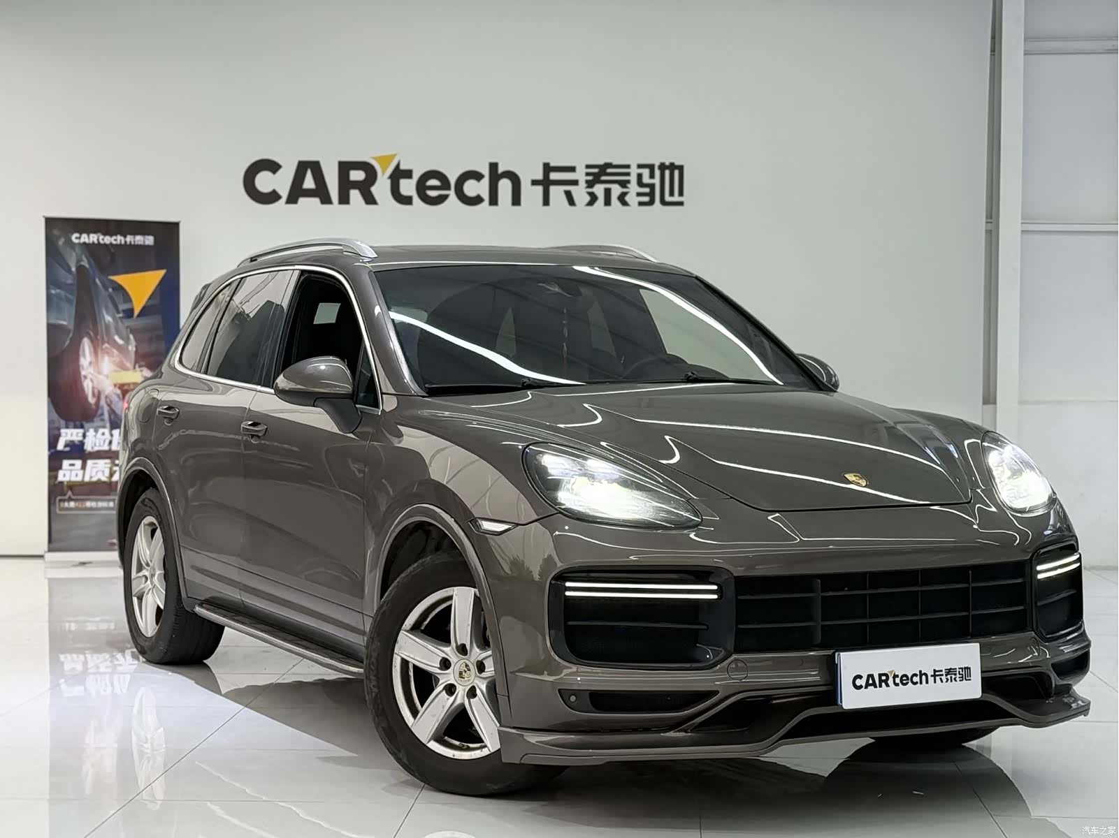 Porsche Cayenne, 2011 3