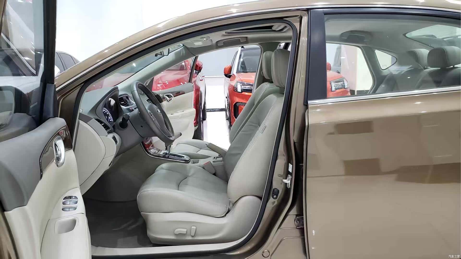 Nissan Sylphy, 2012 все фото