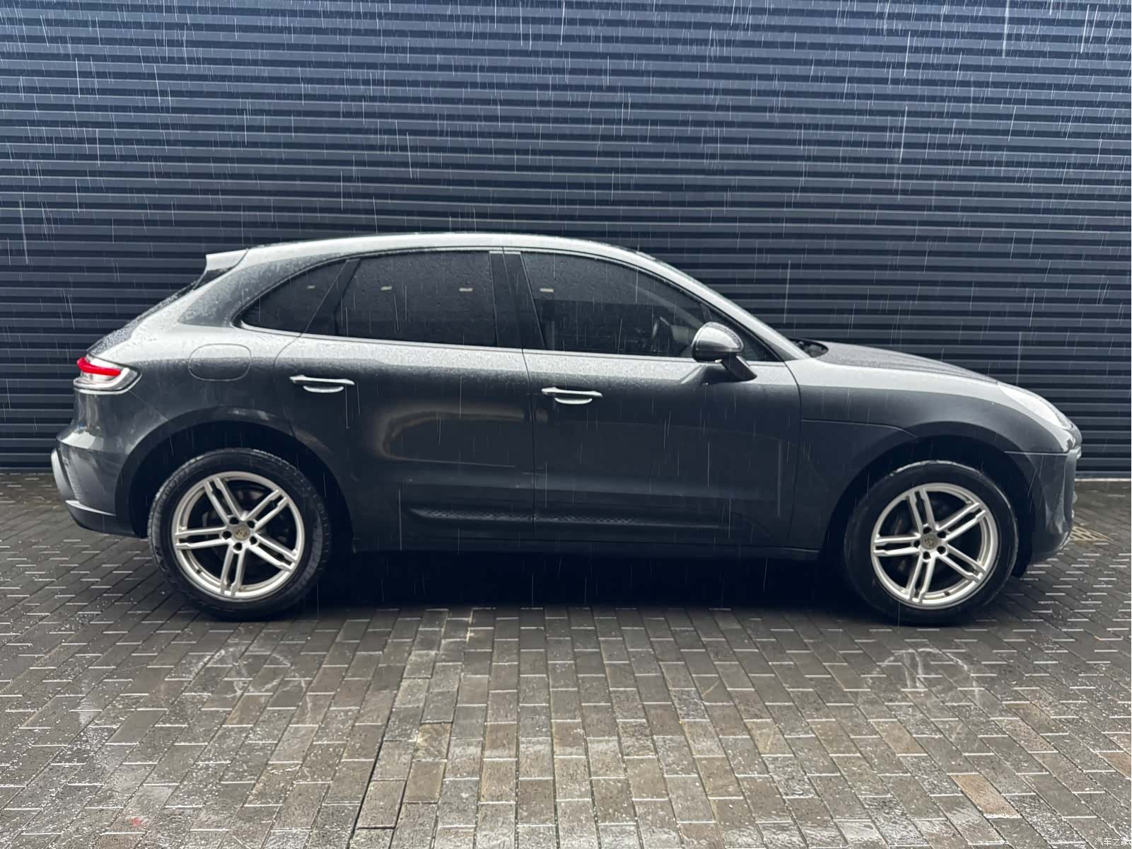 Porsche Macan, 2024 4