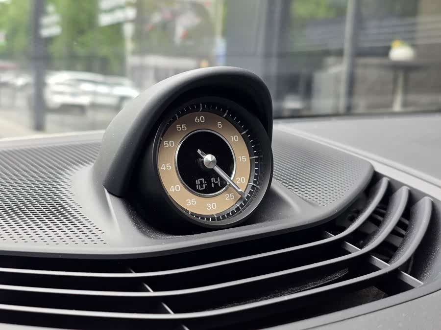 Porsche Taycan 2024, фото 14