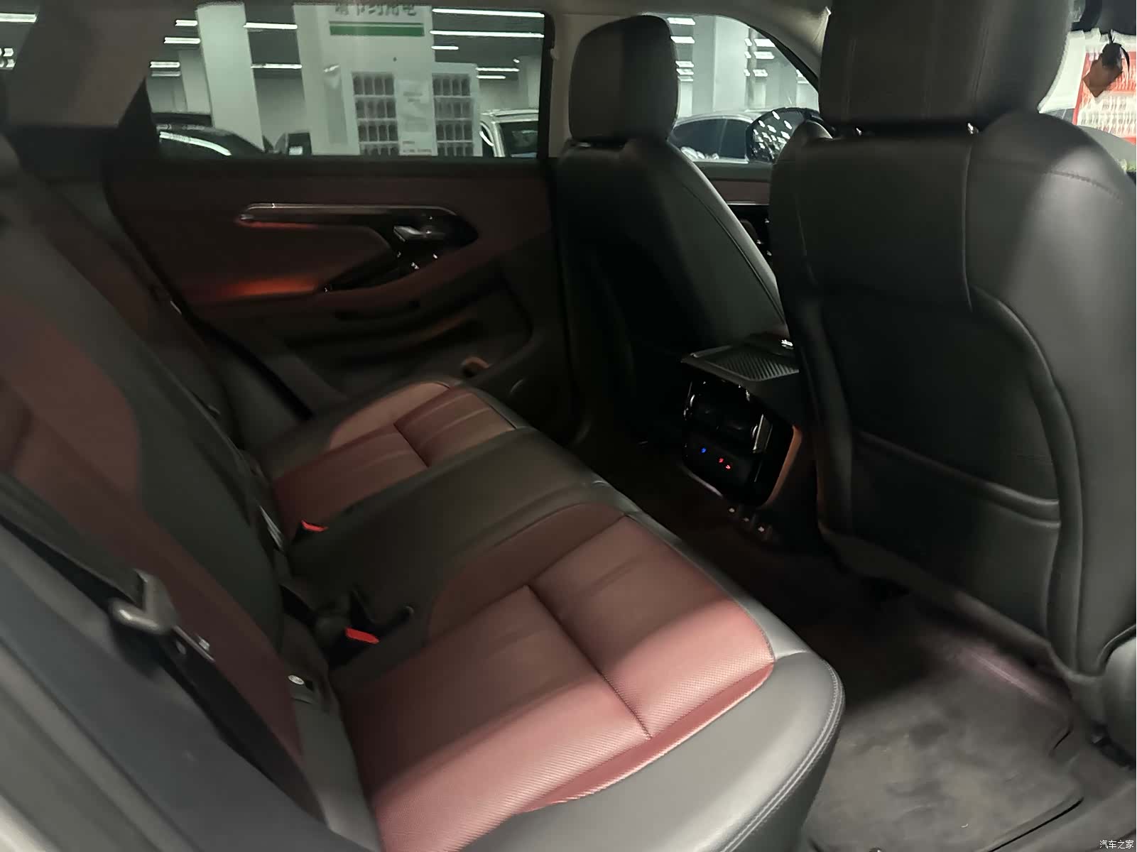 Land Rover Range Rover, 2023 все фото