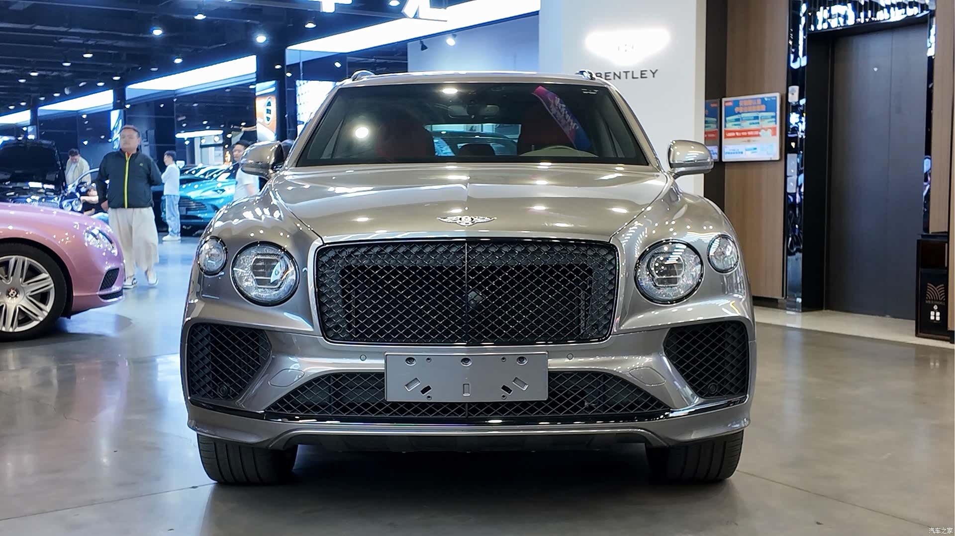 Bentley Bentayga, 2020 2