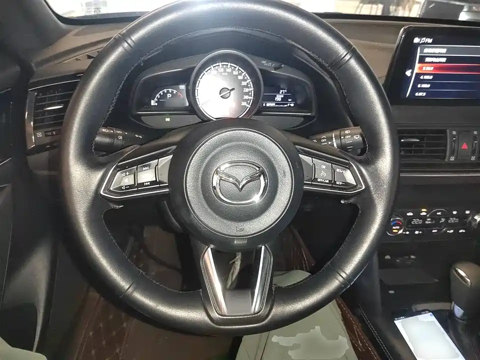 Mazda CX-4