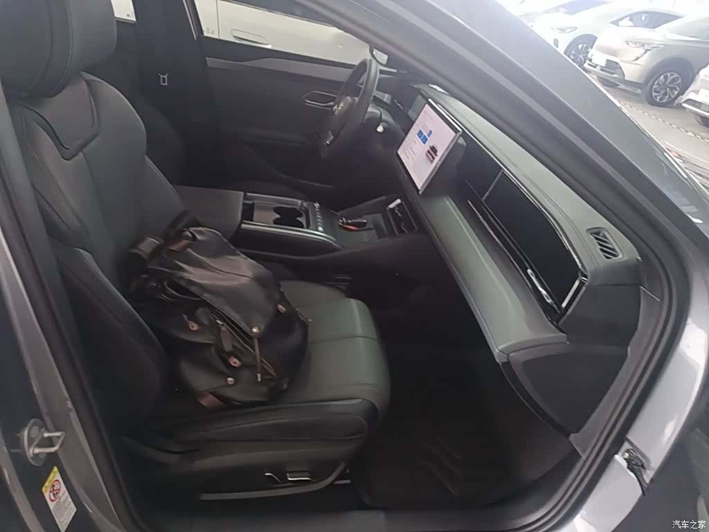 BYD Qin, 2025 20