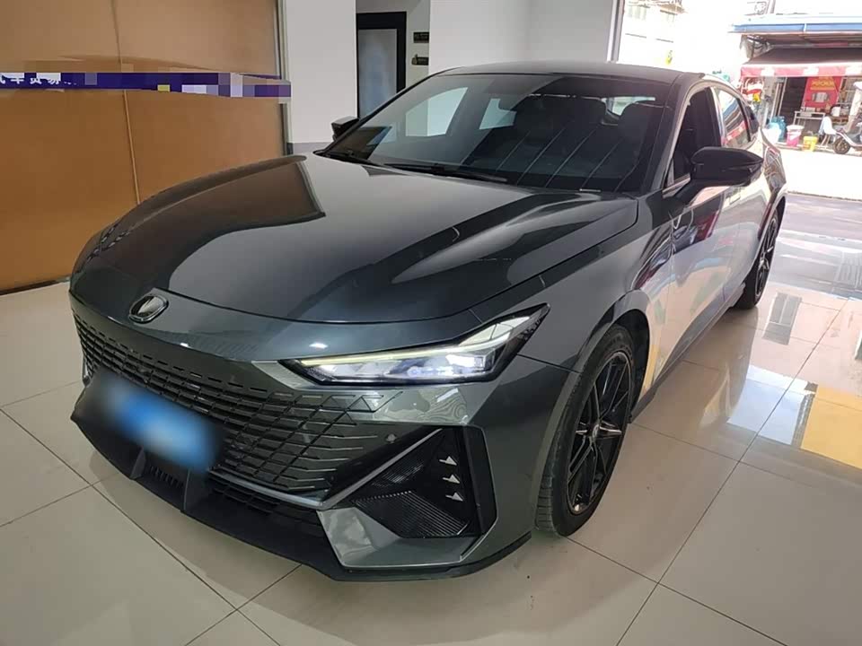 Changan UNI-V Changan UNI-V