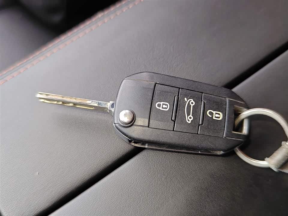 Peugeot 4008 Peugeot 4008