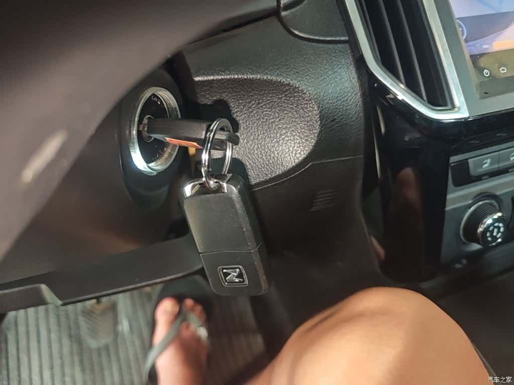 Zotye Z360, 2018 9