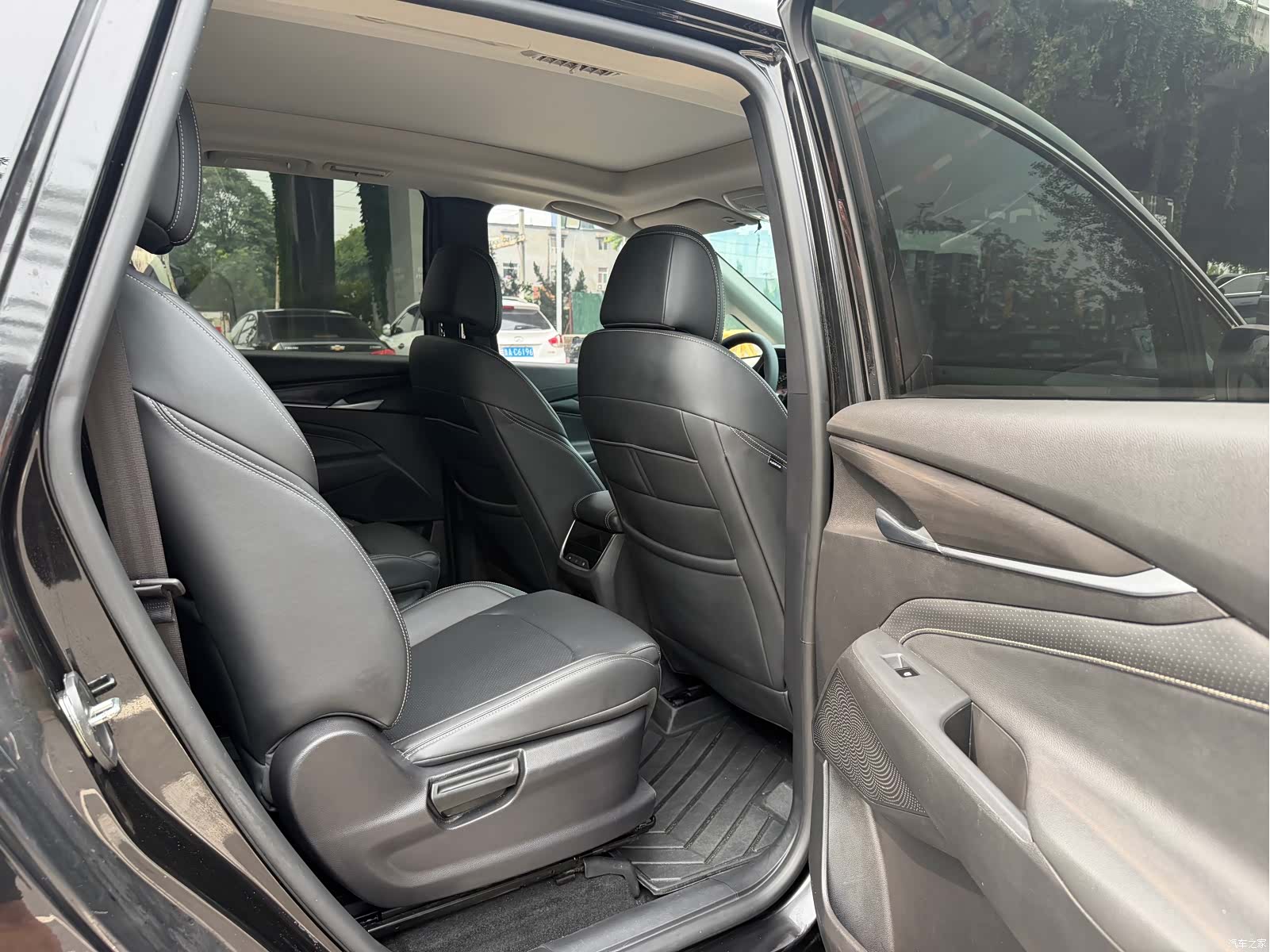 Maxus G50, 2021 11