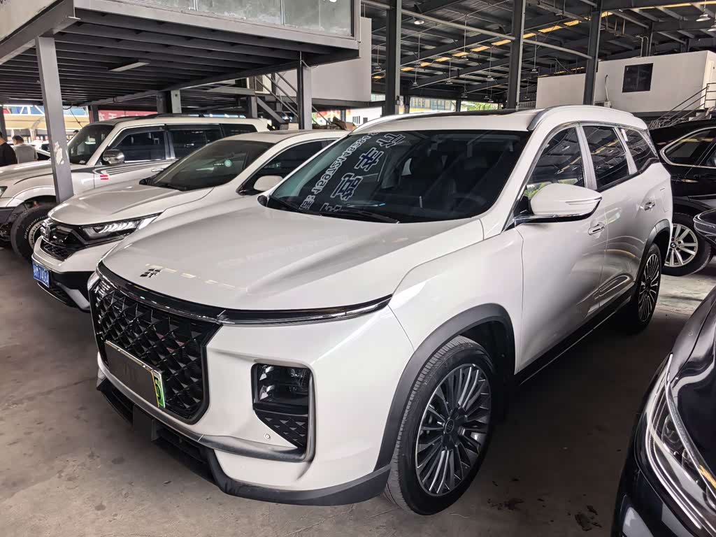 Jetour L9