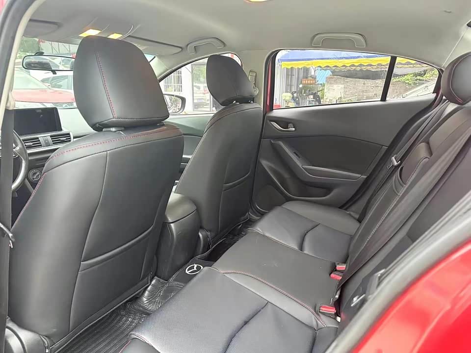 Mazda 3 Angkesaila Mazda 3 Angkesaila