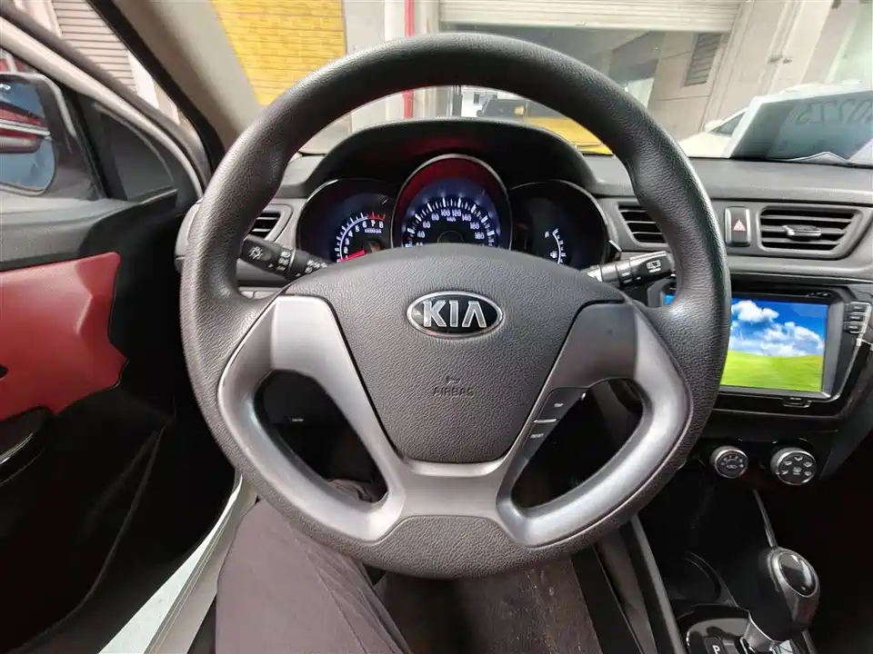Kia K2