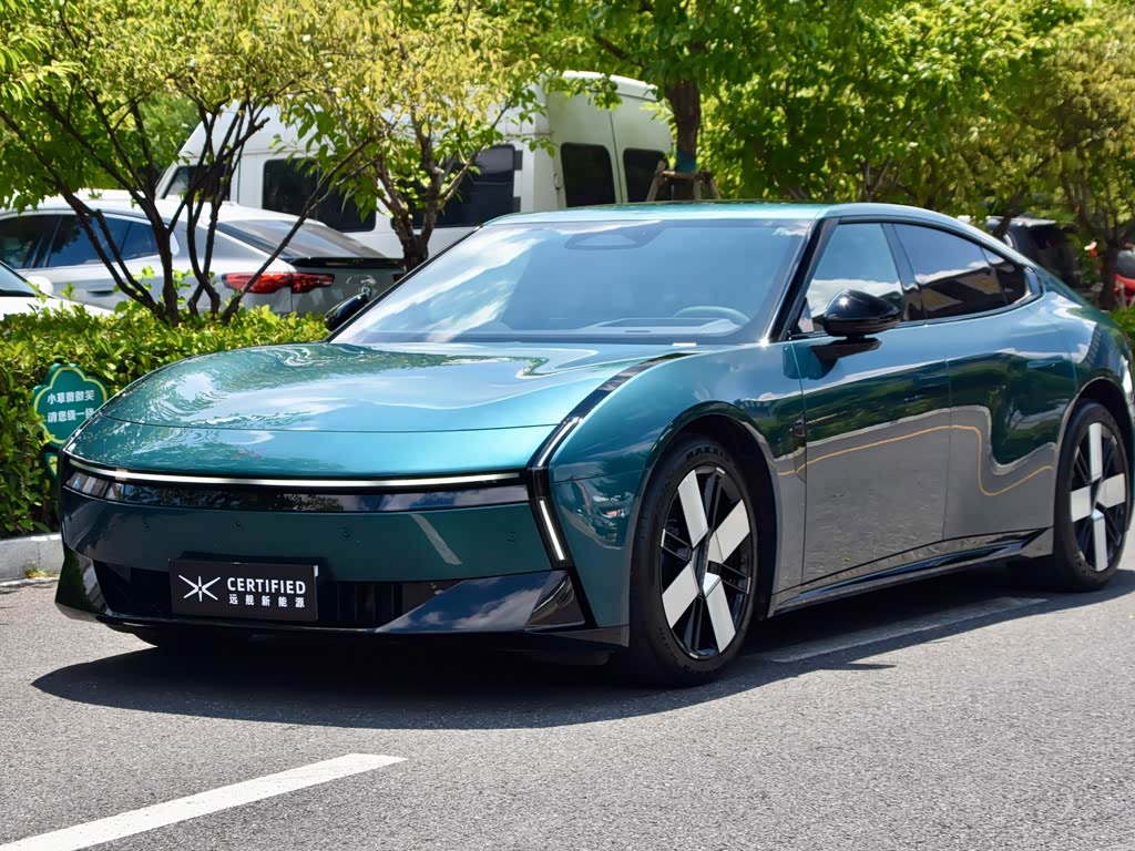 Xpeng P7