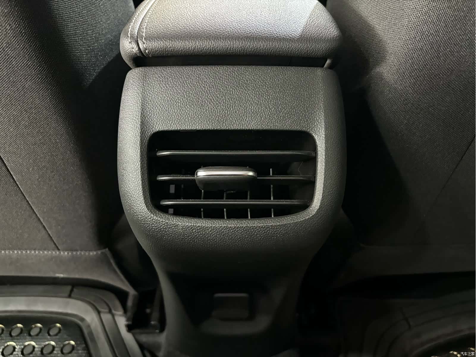 Buick Verano, 2022 21