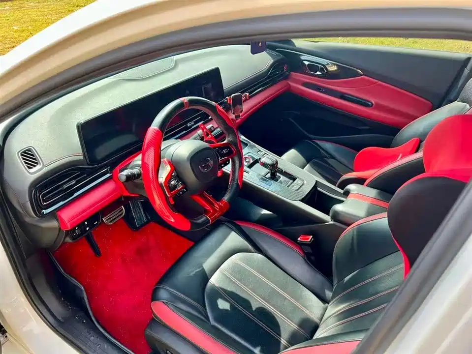 Trumpchi Shadow Leopard