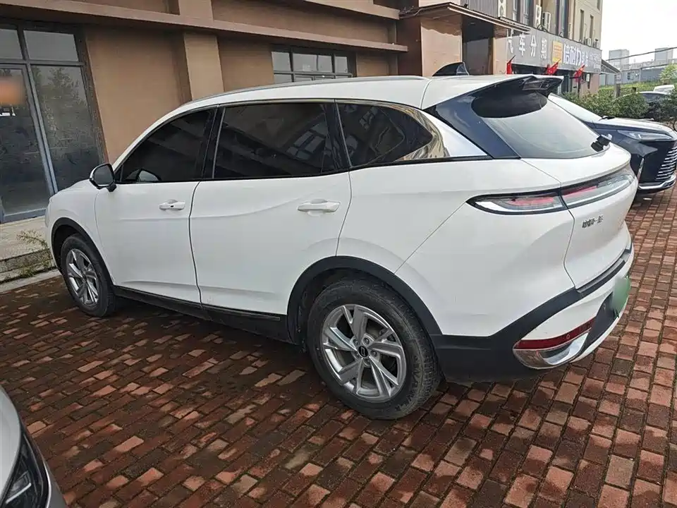 Besturn T90