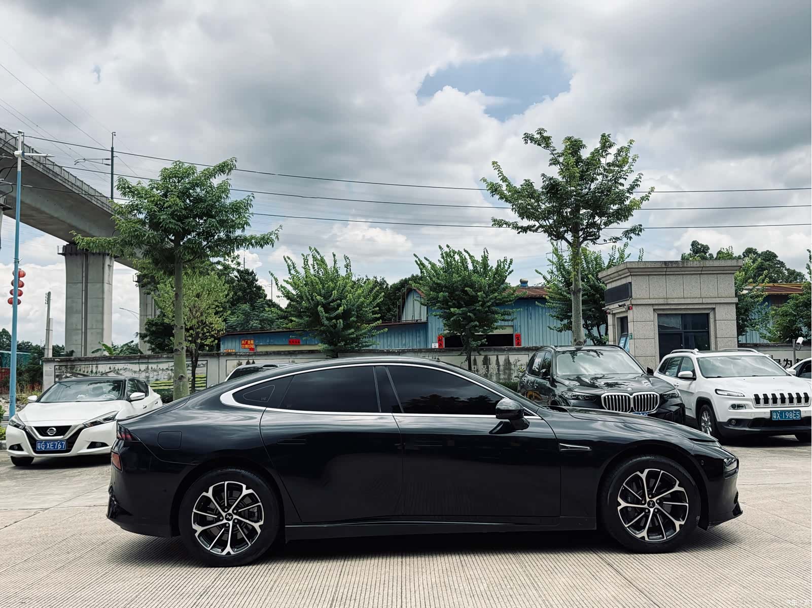 Xpeng P7, 2023 8