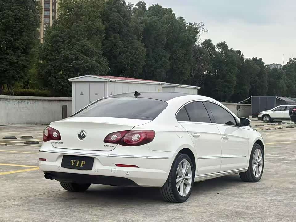 Volkswagen CC