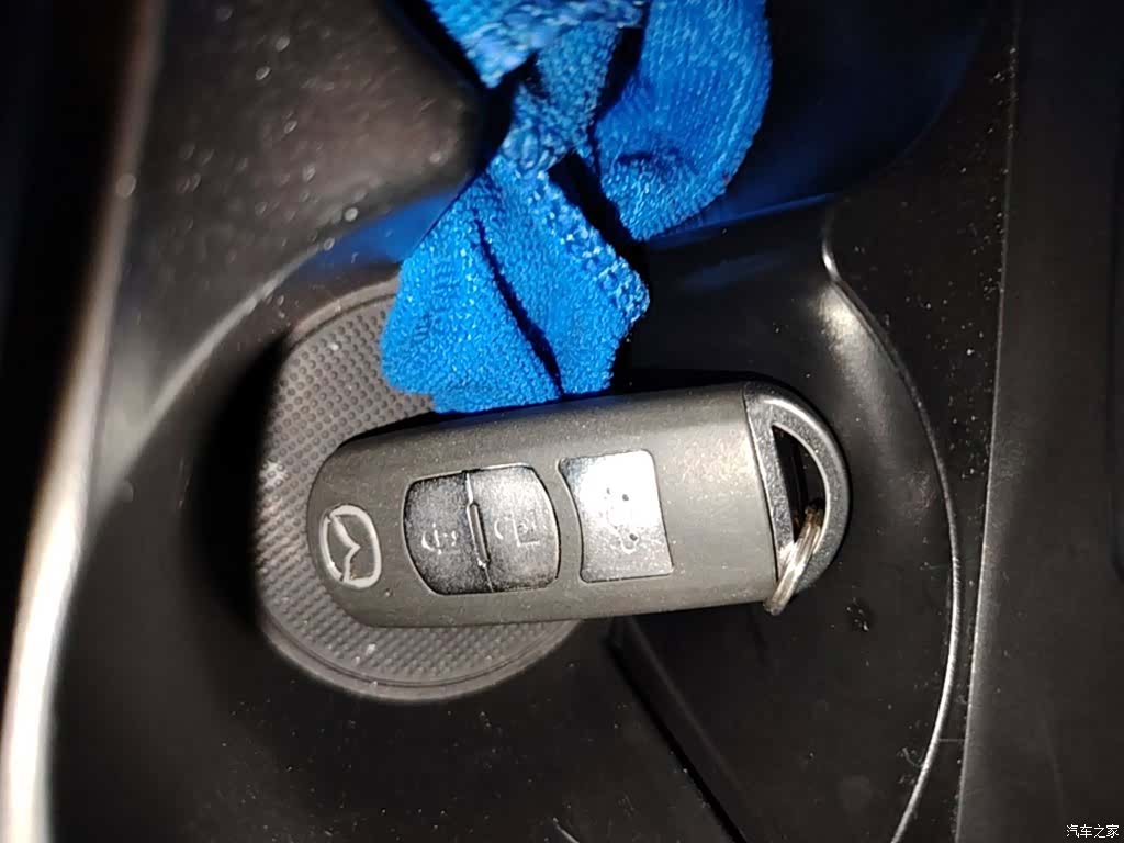 Mazda Atenza, 2016 9