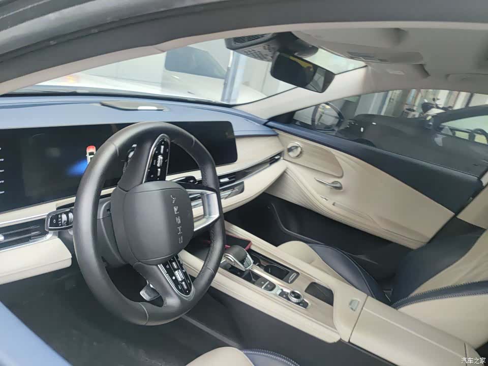Chery Arrizo 8, 2023 4