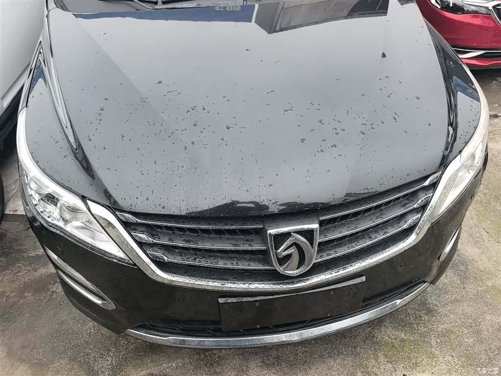 Wuling 560, 2017 3