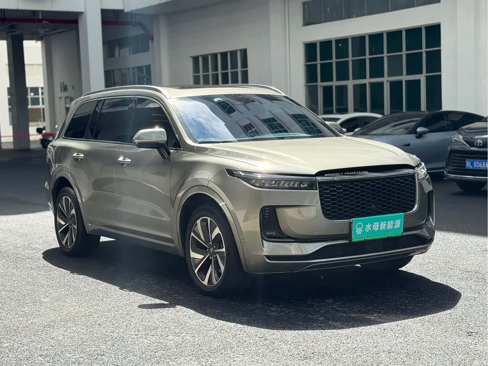 Li Auto ONE, 2022 3
