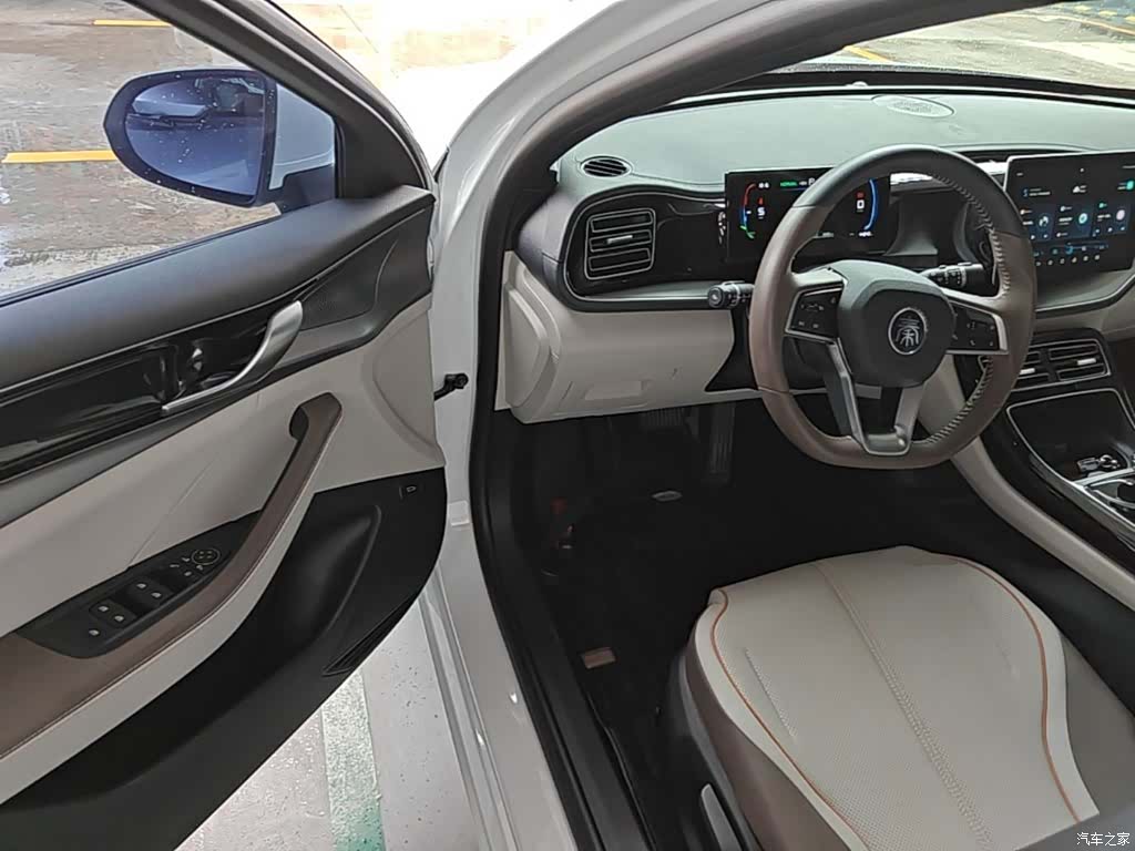 BYD Qin, 2024 16
