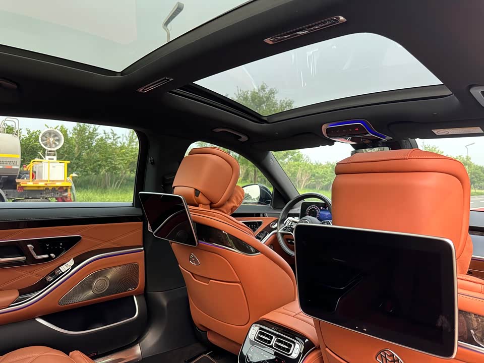 Mercedes-Benz Maybach S-class