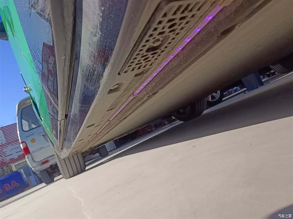 Xiaomi YU7, 2025 22